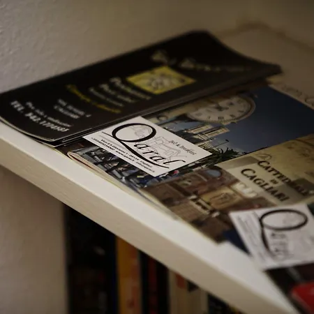 ベッド・アンド・ブレックファスト Qaral 4*