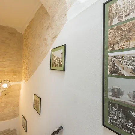 Qaral ベッド・アンド・ブレックファスト